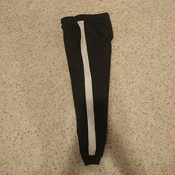 AEO joggers - Picture 2 of 4